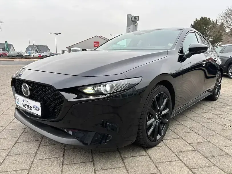Gebraucht Mazda 3 Exclusive-Line 186 PS (136 kW) 2024 Jet black Limousine