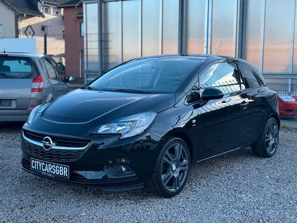 Używany Opel Corsa Active 90 KM (66 kW) 2017 Czarny Hatchback
