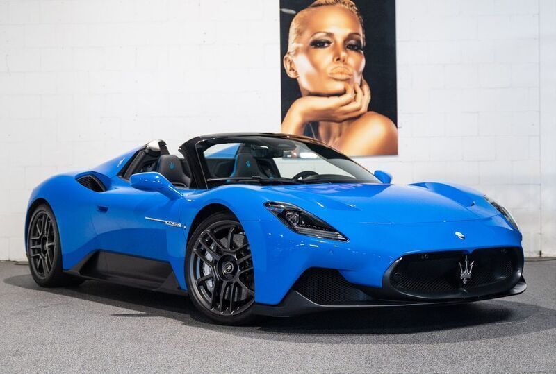 Blau Gebraucht 2023 Maserati Spyder Cabrio | 325.500 € - Bild 1/4