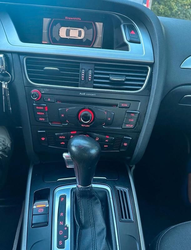 Usata Audi A4 120 CV (88 kW) 2009 Argento Berlina