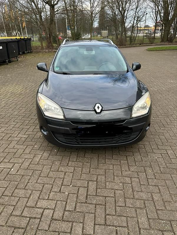 Schwarz Gebraucht 2011 Renault Mégane GrandTour Kombi | 3.400 € (Fairer Preis) - Bild 1/4
