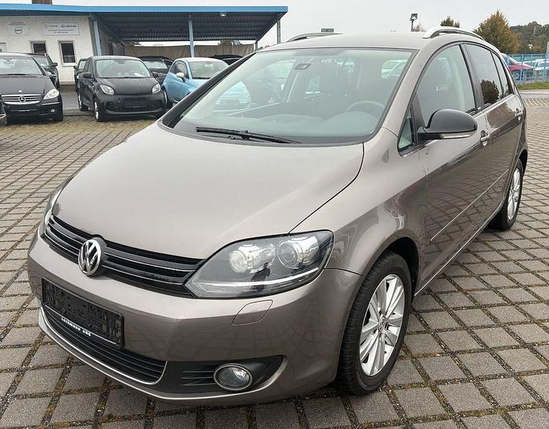 Gebraucht VW Golf VI Style 122 PS (89 kW) 2011 Braun Kleinwagen
