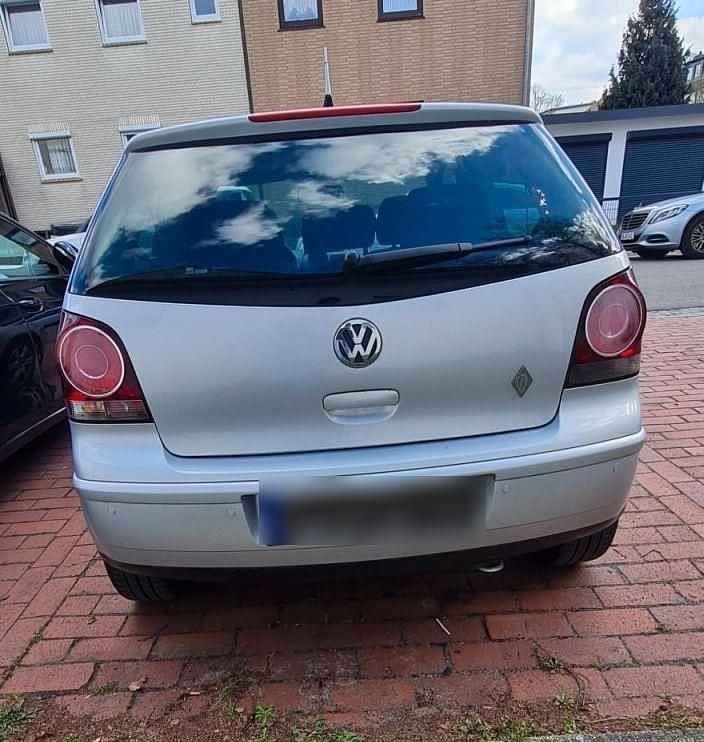 Gebraucht VW Polo Trendline 60 PS (44 kW) 2007 Silber Kleinwagen