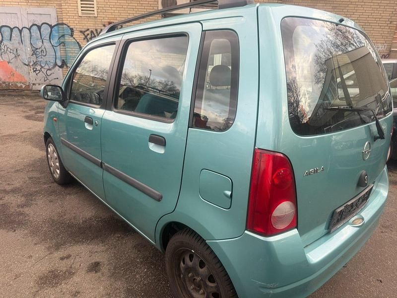 Gebraucht Opel Agila 75 PS (55 kW) 2004 Grün Van / Kleinbus