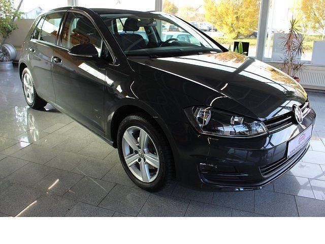 Gebraucht VW Golf VII Comfortline 110 PS (80 kW) 2016 Grau Limousine