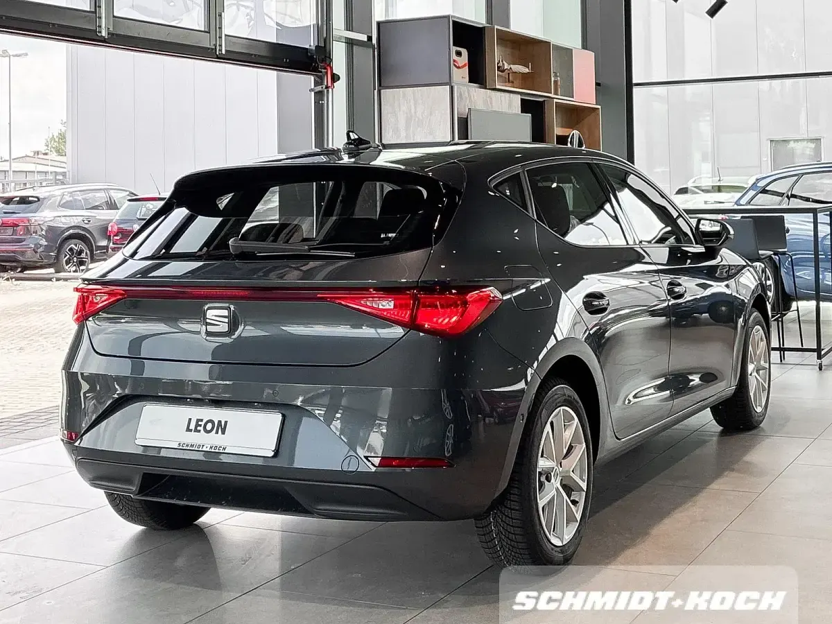 Neu Seat Leon ST 116 PS (85 kW) 2026 Magnetic grau (grau) Kombi