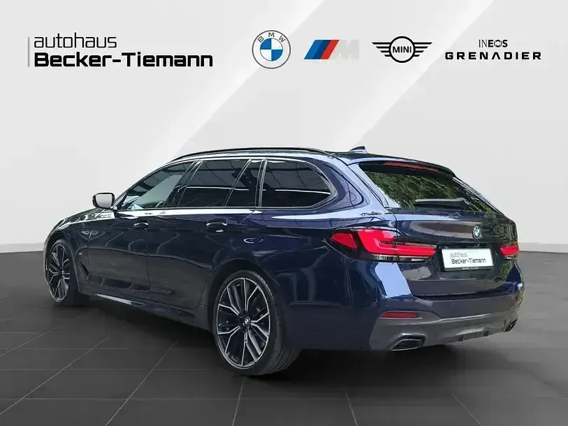 Gebraucht BMW 540 M Sport 340 PS (250 kW) 2023 Bmw individual tansanitblau Kombi