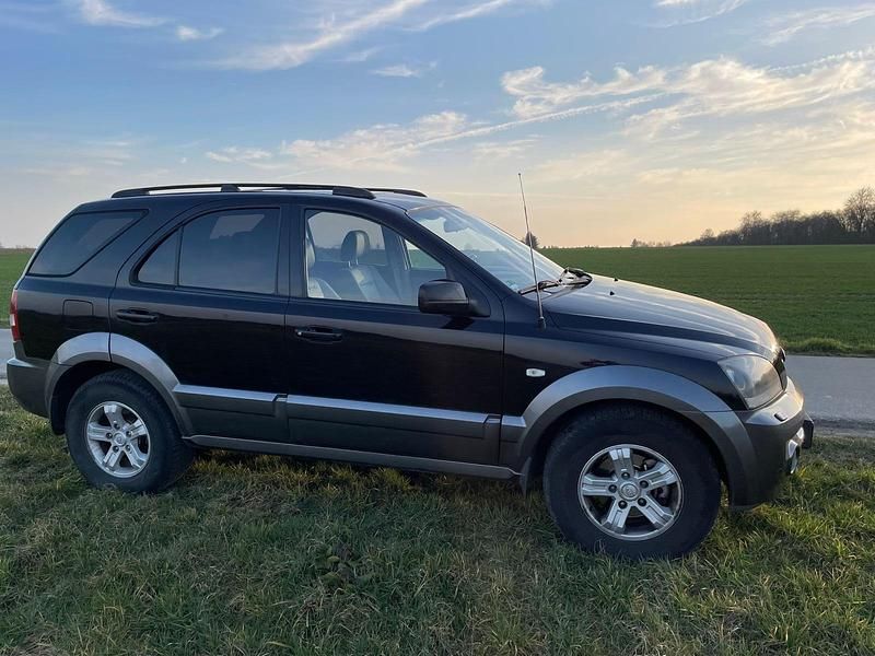 Schwarz Gebraucht 2006 Kia Sorento SUV | 2.900 € (Fairer Preis) - Bild 1/4