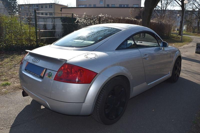 Gebraucht Audi TT Sport 179 PS (131 kW) 1999 Silber Coupé