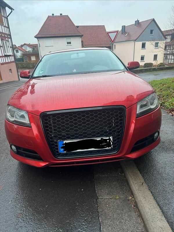 Rot Gebraucht 2012 Audi A3 Kombi | 4.200 € (Fairer Preis) - Bild 1/4