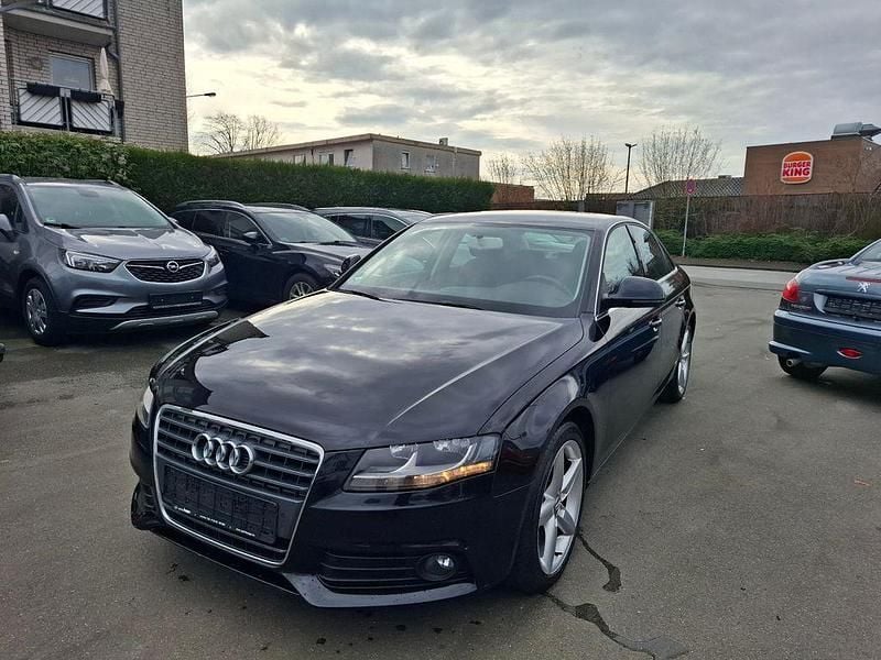 Gebraucht Audi A4 Ambition 120 PS (88 kW) 2009 Schwarz Limousine