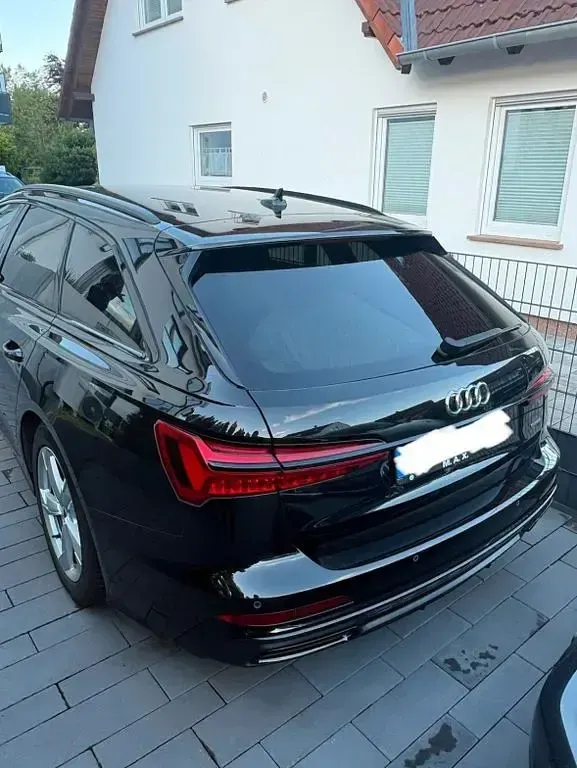 Używany Audi A6 S-Line 286 KM (210 kW) 2020 Czarny Kombi