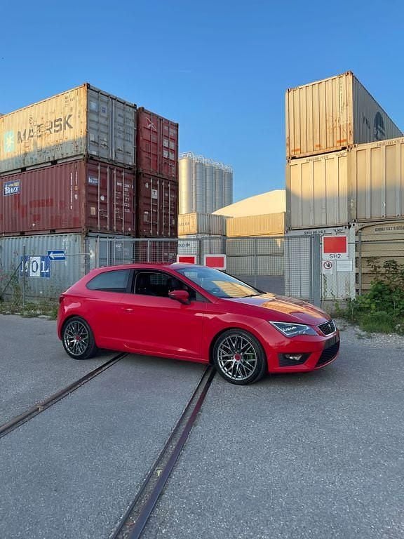 Gebraucht Seat Leon SC FR 179 PS (131 kW) 2013 Rot Kleinwagen