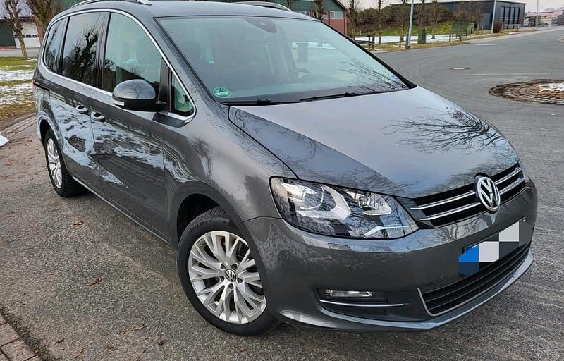 Gebraucht VW Sharan Highline 170 PS (125 kW) 2013 Grau Van / Kleinbus