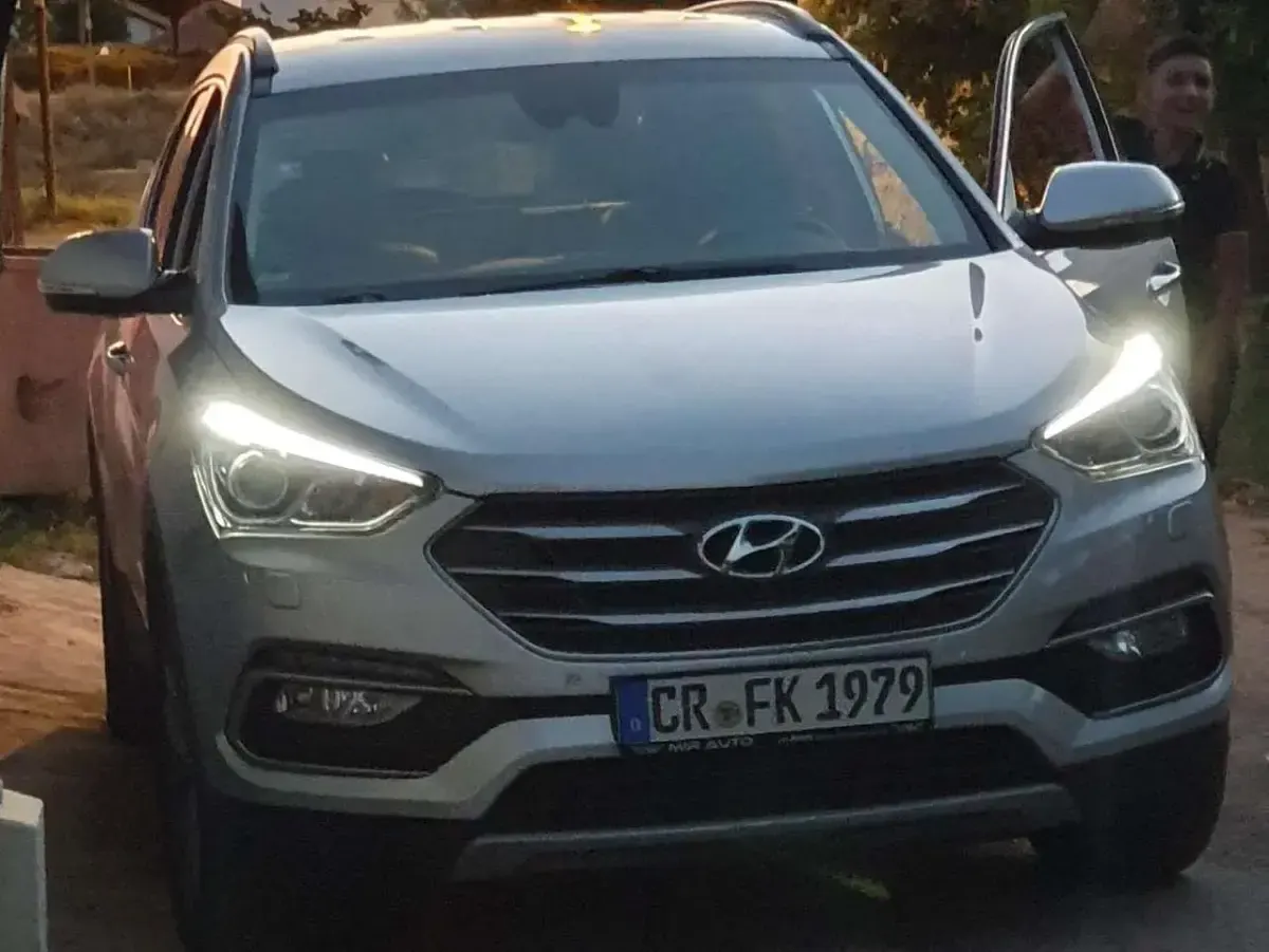 Gebraucht Hyundai Grand Santa Fe Premium 200 PS (147 kW) 2016 Silber SUV