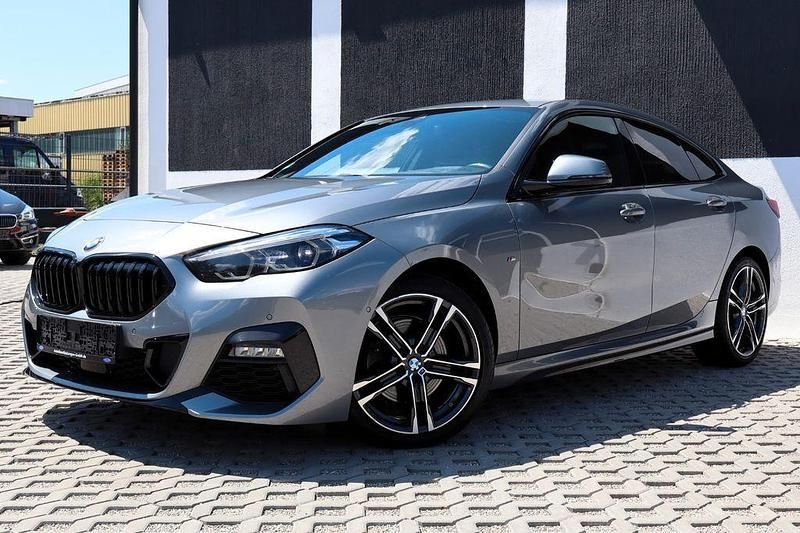 Grau Gebraucht 2022 BMW 218 M Sport Coupé | 23.900 € (Fairer Preis) - Bild 1/4