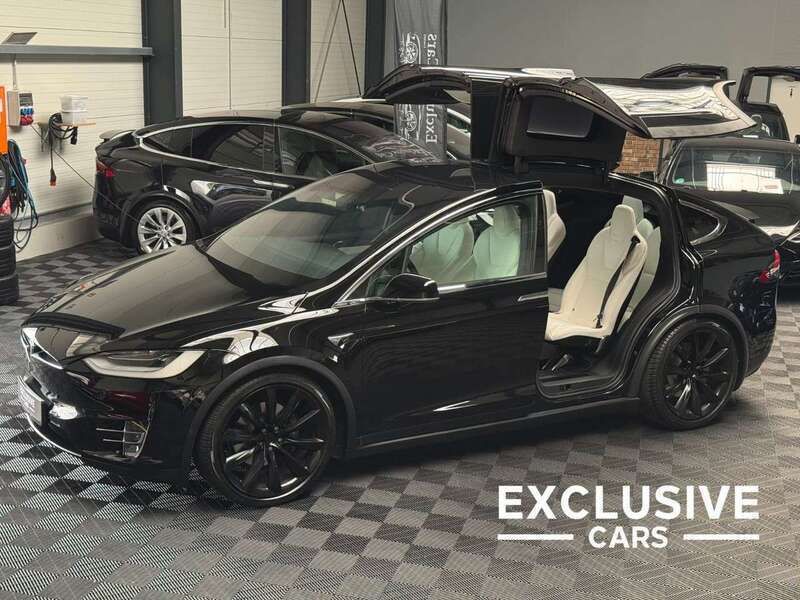 Schwarz Gebraucht 2020 Tesla Model X SUV | 50.750 € (Teuer) - Bild 1/4