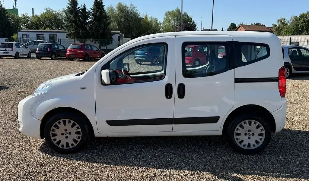 Gebraucht Fiat Qubo Dynamic 73 PS (53 kW) 2009 Weiß Van / Kleinbus