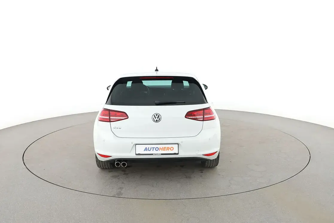 Gebraucht VW Golf VII GTD 184 PS (135 kW) 2016 Weiß Limousine