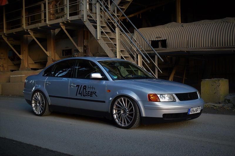 Silber Gebraucht 1997 VW Passat Limousine | 6.500 € - Bild 1/3