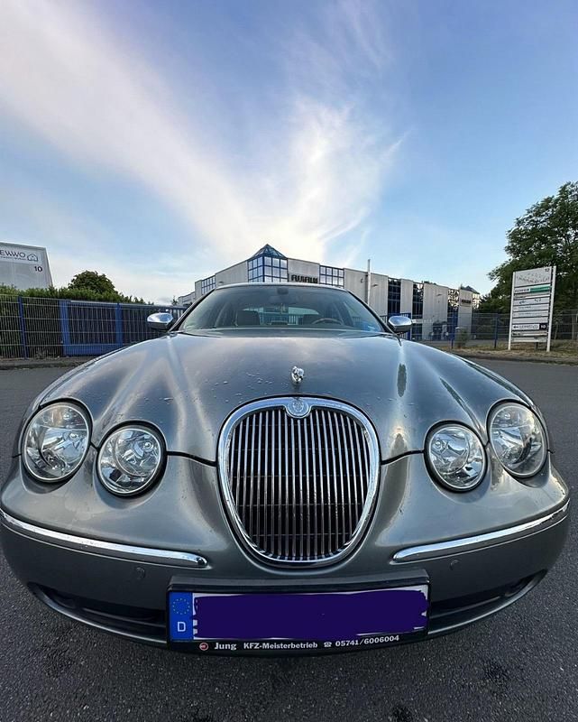 Silber Gebraucht 2006 Jaguar S-Type S Limousine | 5.199 € (Fairer Preis) - Bild 1/4