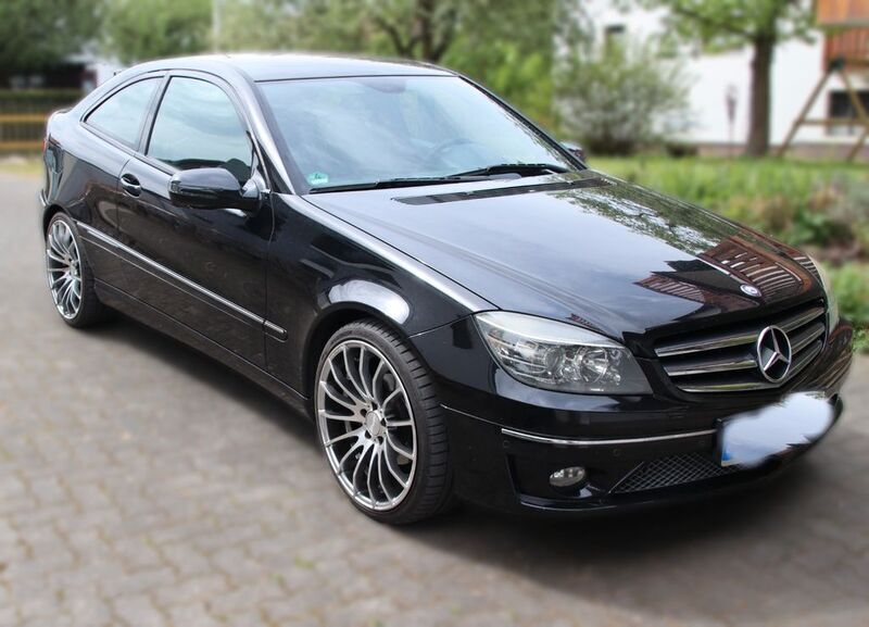 Schwarz Gebraucht 2010 Mercedes CLC180 Kleinwagen | 4.900 € (Fairer Preis) - Bild 1/4