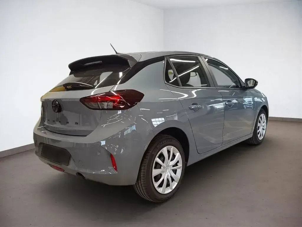Używany Opel Corsa Edition 101 KM (74 kW) 2025 Szary Hatchback