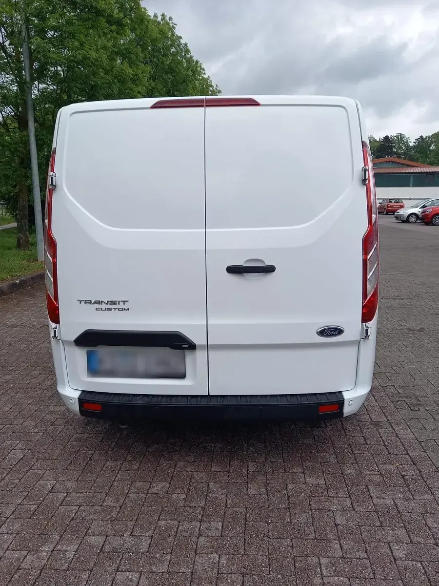 Gebraucht Ford Transit Custom 138 PS (101 kW) 2020 Weiß Van / Kleinbus