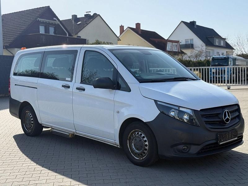 Gebraucht Mercedes Vito 114 PS (83 kW) 2016 Weiß Van