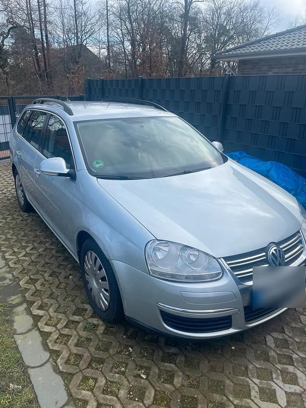 Gebraucht VW Golf V 105 PS (77 kW) 2008 Silber Kombi