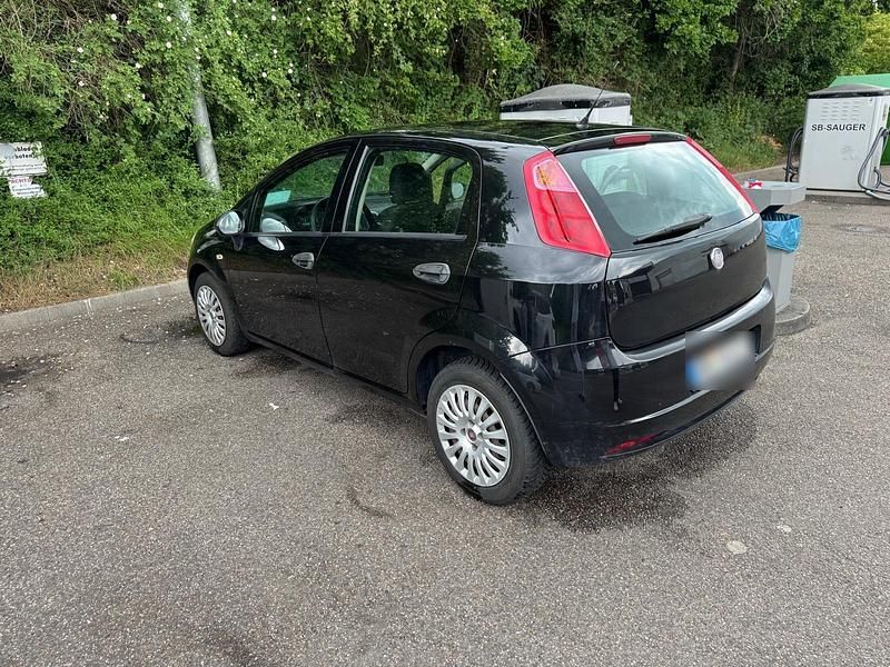 Gebraucht Fiat Punto Evo 77 PS (56 kW) 2009 Schwarz Kleinwagen