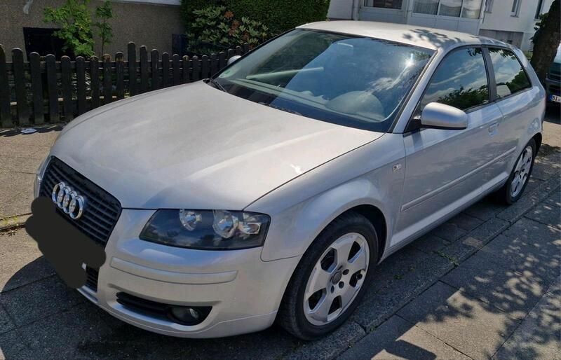 Silber Gebraucht 2005 Audi A3 Kleinwagen | 1.450 € (Superpreis) - Bild 1/4