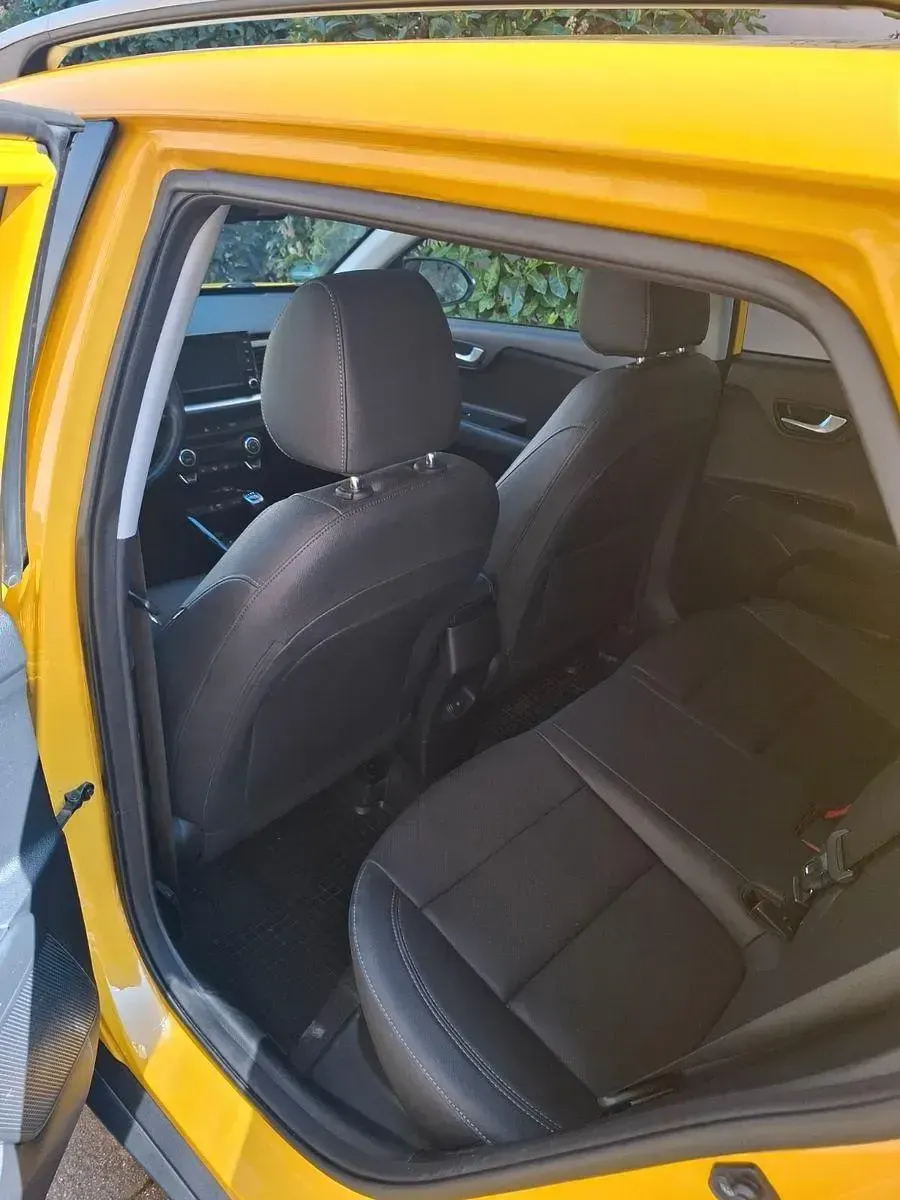 Gebraucht Kia Stonic Platinum 120 PS (88 kW) 2019 Gelb SUV