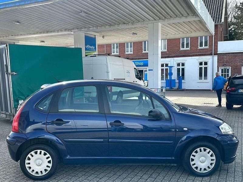 Gebraucht Citroën C3 60 PS (44 kW) 2004 Blau Limousine