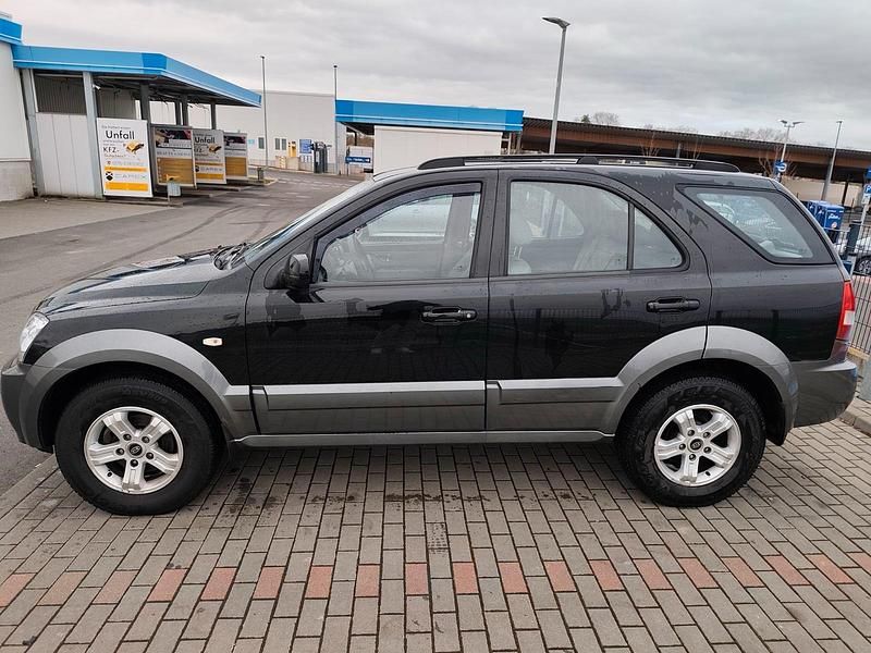 Gebraucht Kia Sorento 140 PS (102 kW) 2006 Schwarz SUV