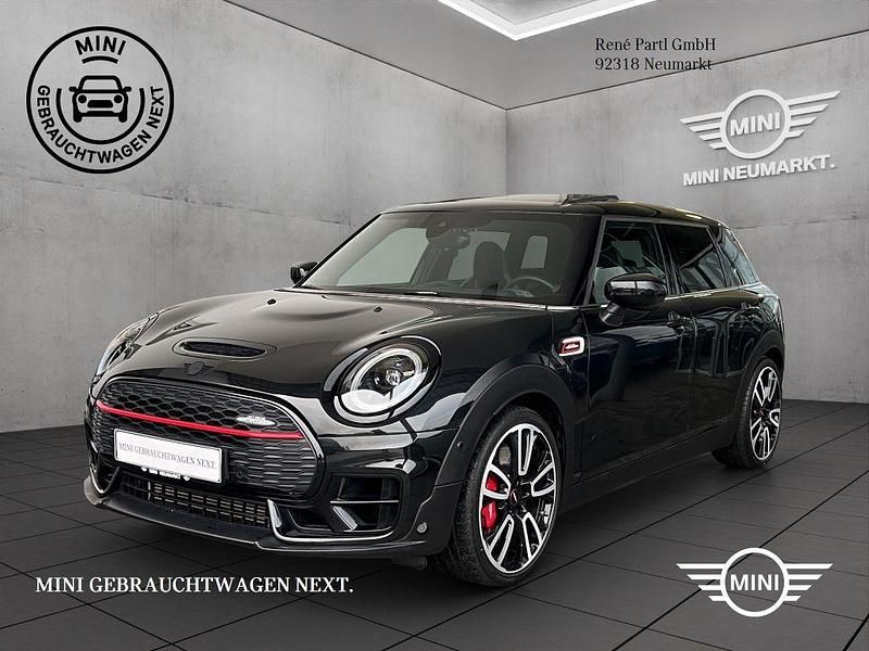 Midnight black metallic Gebraucht 2022 Mini John Cooper Works Clubman Kombi | 35.640 € (Teuer) - Bild 1/4