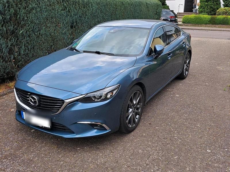 Blau Gebraucht 2017 Mazda 6 Limousine | 15.000 € (Guter Preis) - Bild 1/4
