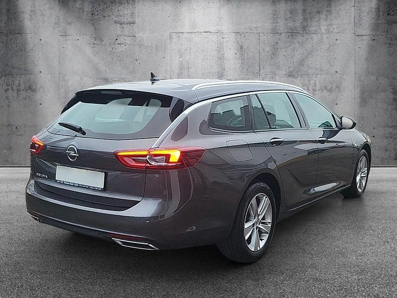 Gebraucht Opel Insignia Elegance 174 PS (127 kW) 2021 Grau Kombi