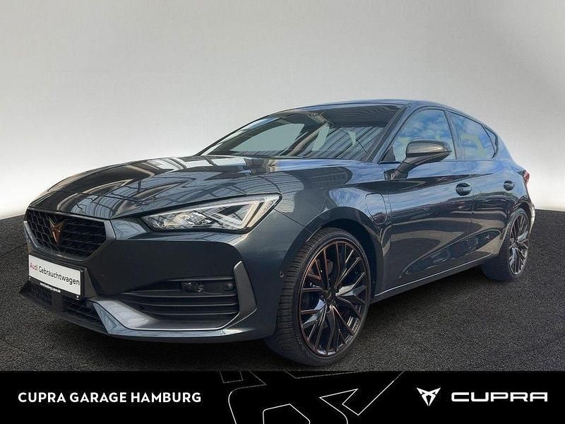 Grau Gebraucht 2022 Cupra Leon VZ Limousine | 27.950 € (Fairer Preis) - Bild 1/4