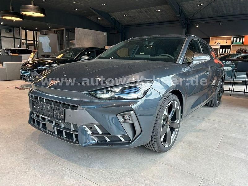 Neu Cupra Leon 150 PS (110 kW) 2025 Grau Limousine