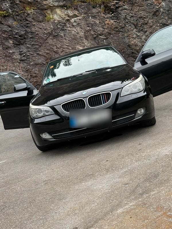 Gebraucht BMW 520 177 PS (130 kW) 2009 Schwarz Limousine