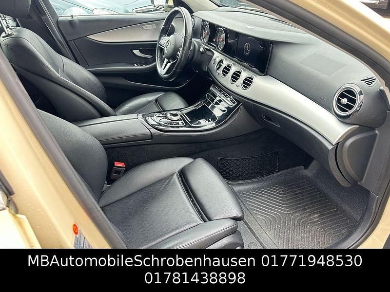 Gebraucht Mercedes E200 Avantgarde 160 PS (117 kW) 2020 Hellelfenbein Limousine