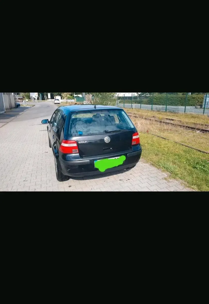 Gebraucht VW Golf IV 75 PS (55 kW) 2003 Schwarz Limousine