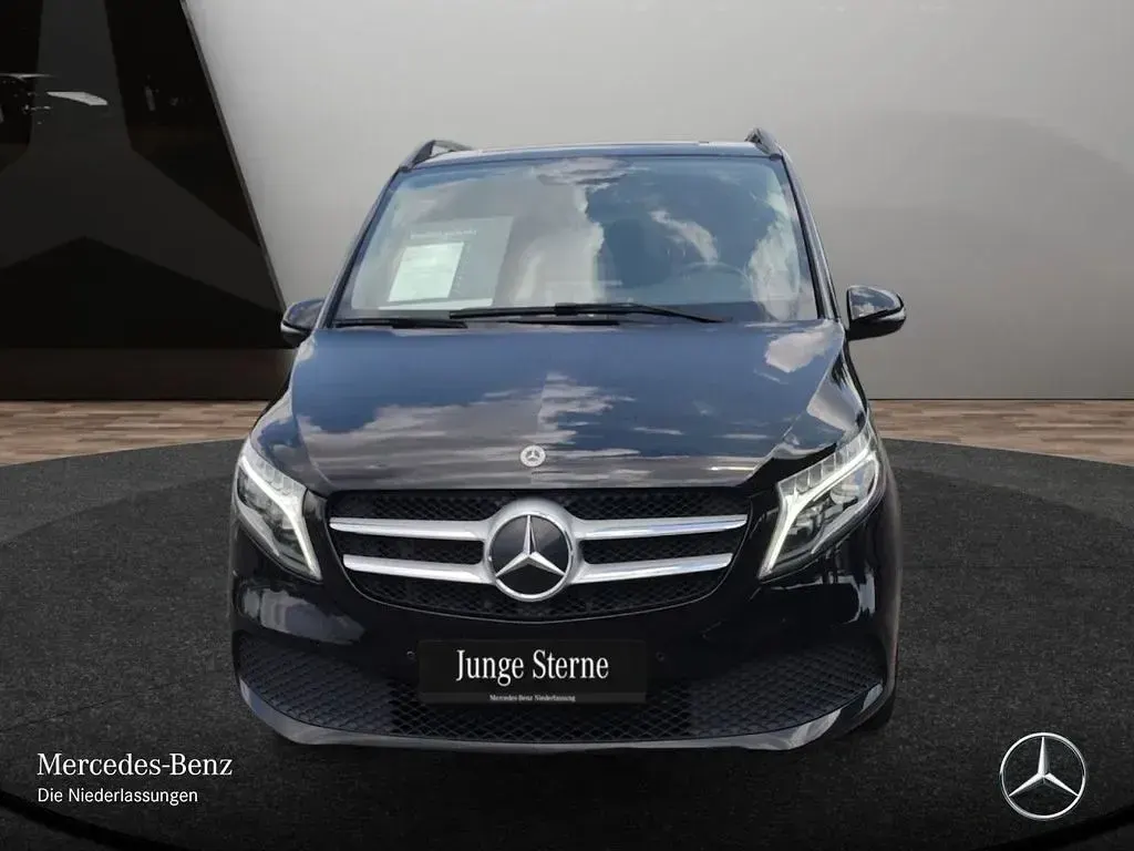 Gebraucht Mercedes V300 Edition 237 PS (174 kW) 2022 Schwarz Van / Kleinbus