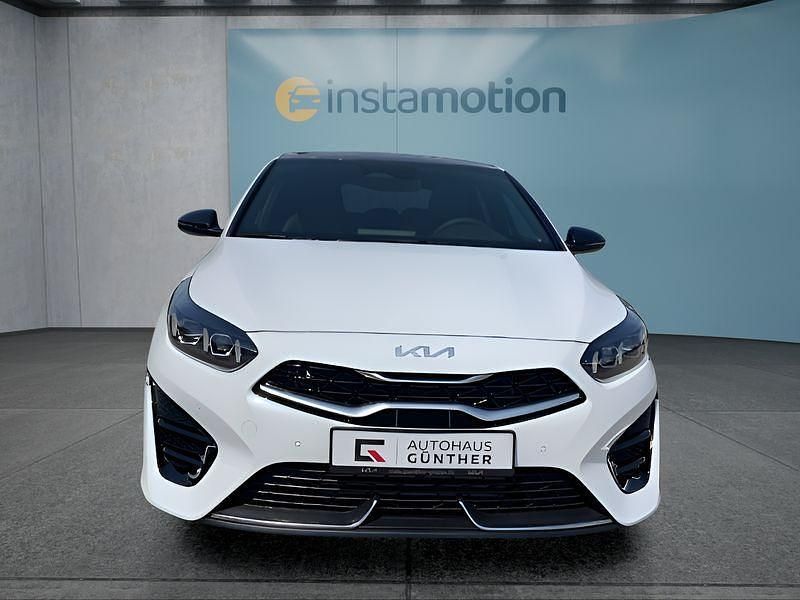 Gebraucht Kia Ceed GT GT-Line 140 PS (102 kW) 2025 Weiß Kleinwagen