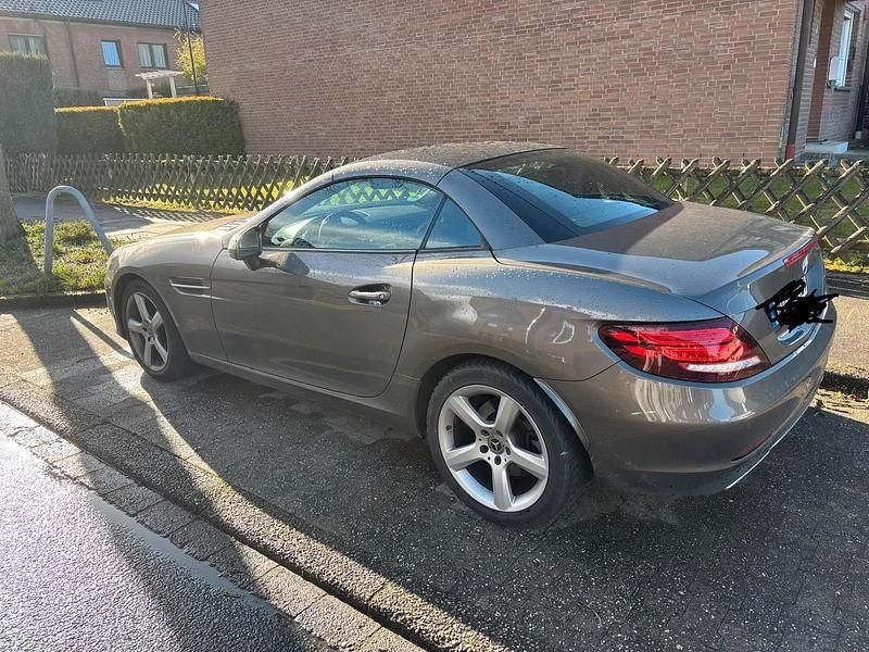 Gebraucht Mercedes SLC180 156 PS (114 kW) 2017 Cabrio