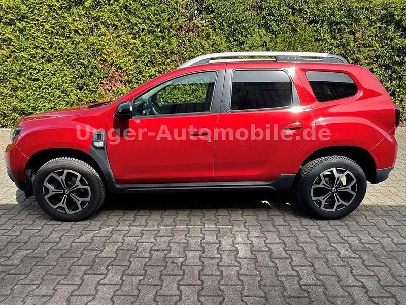 Używany Dacia Duster Celebration 116 KM (85 kW) 2020 Czerwony SUV