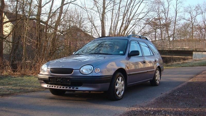 Gebraucht Toyota Corolla 86 PS (63 kW) 1998 Grau Kombi