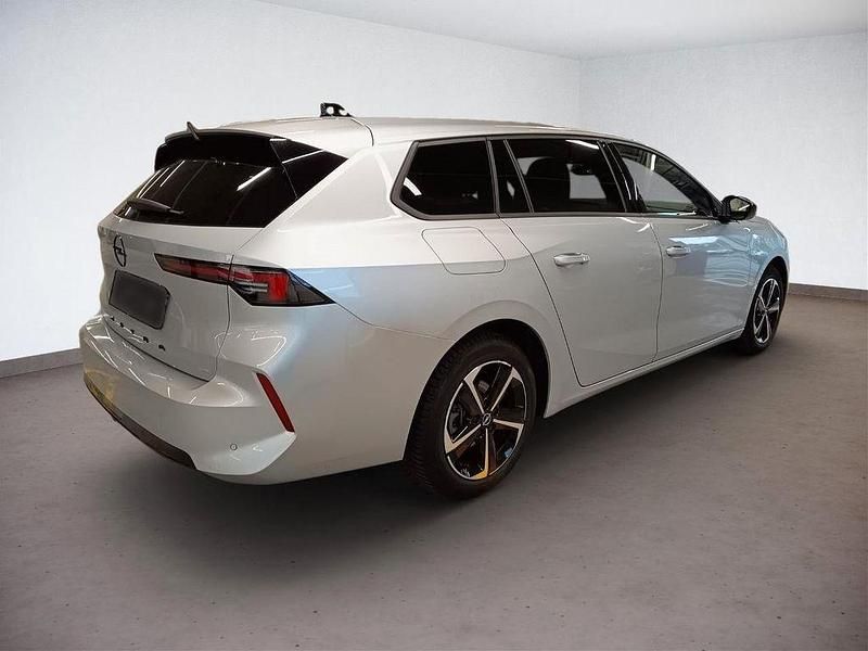 Gebraucht Opel Astra 131 PS (96 kW) 2024 Silber Kombi