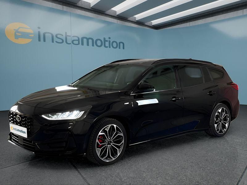Schwarz Gebraucht 2023 Ford Focus Kombi | 27.599 € (Teuer) - Bild 1/4